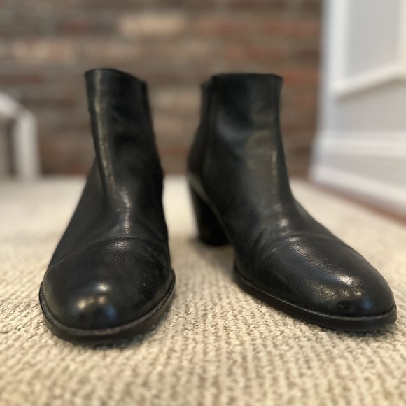 Frye Women's Jolene Inside-Zip Boot (11) - Picture 2 of 9